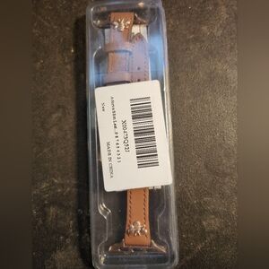 Apple watch leather bee band